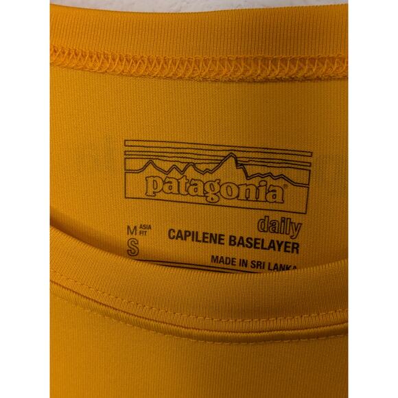 Patagonia Mens Small Capilene Daily Shirt Orange Asia Fit Base Layer Hiking - Picture 2 of 4